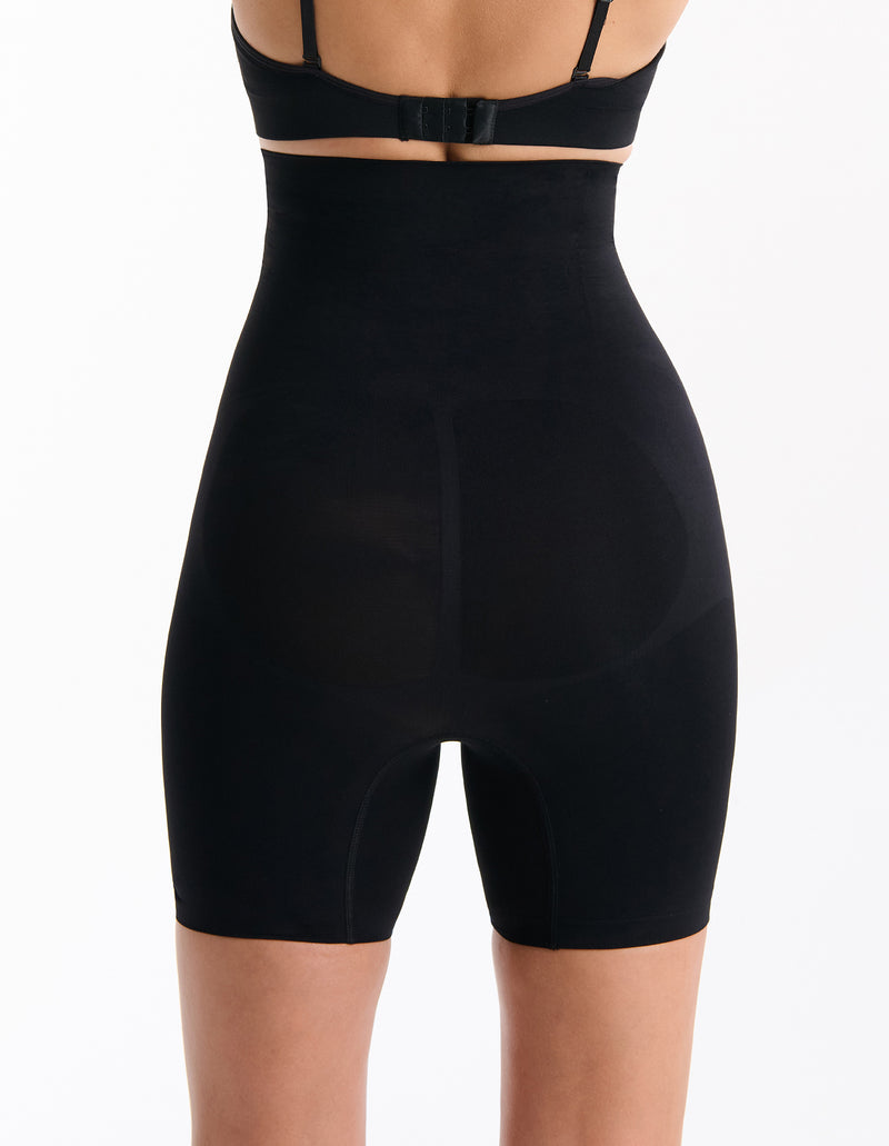 Killer Curves Hi Waisted Shaping Short - Black